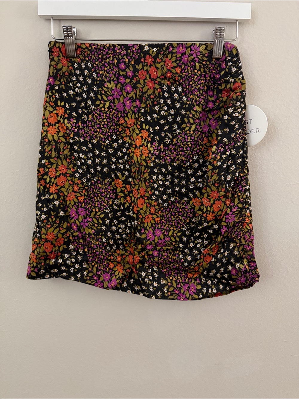 Lost + Wander Secret Place Black Floral Ruffle Mini Skirt [LA0747]